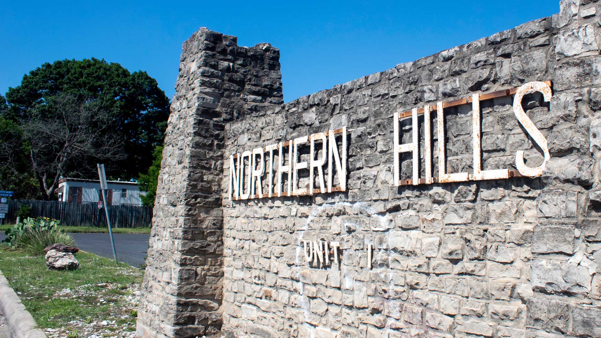 Northern Hills HOA Neighbourhood Entrance Sign